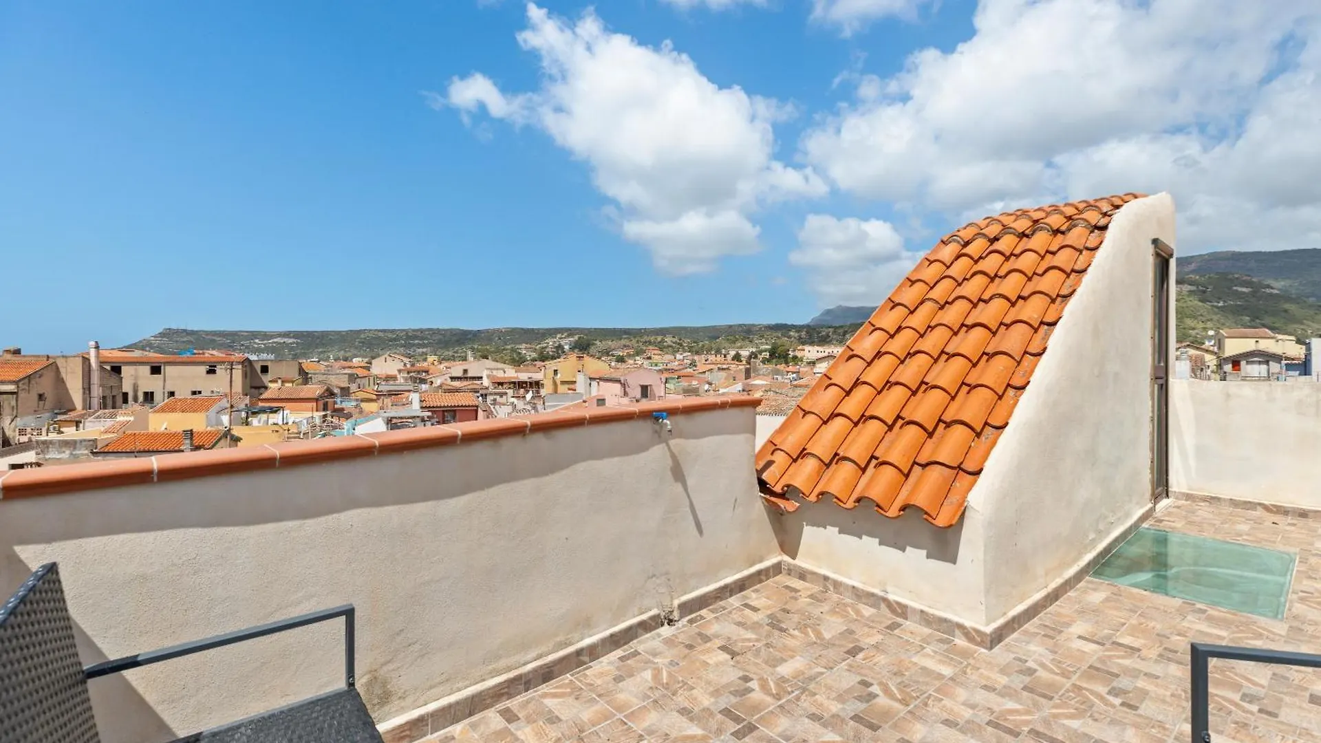 דירות בוסה Casa Rocca איטליה